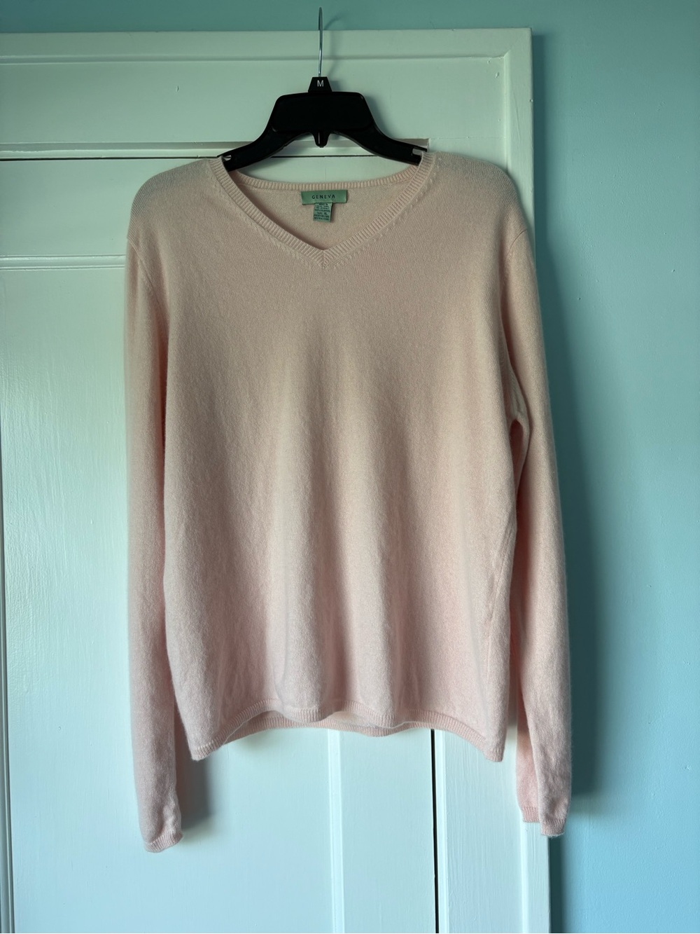 GENEVA 100% Cashmere Blush Pink V-Neck Sweater Balletcore Barbie Preppy